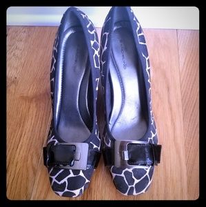 Bandilino Wedge Shoes With Buckle